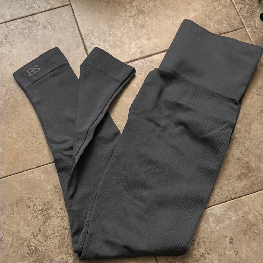 SET Active Charcoal Leggings